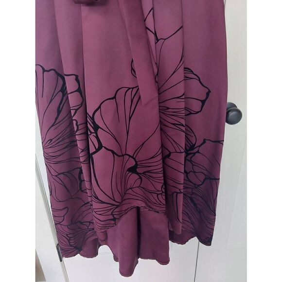 Ignite Evenings Formal Sz 18 Missy Burgundy Floral Black Velour - Picture 3 of 12